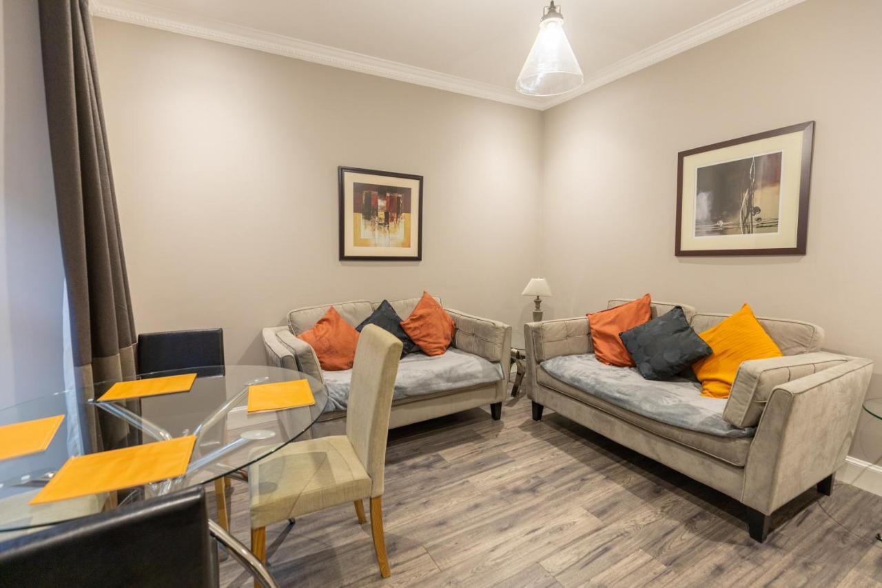 Two Bedroom Apartment Within Walking Distance To City Centre EDI Kültér fotó