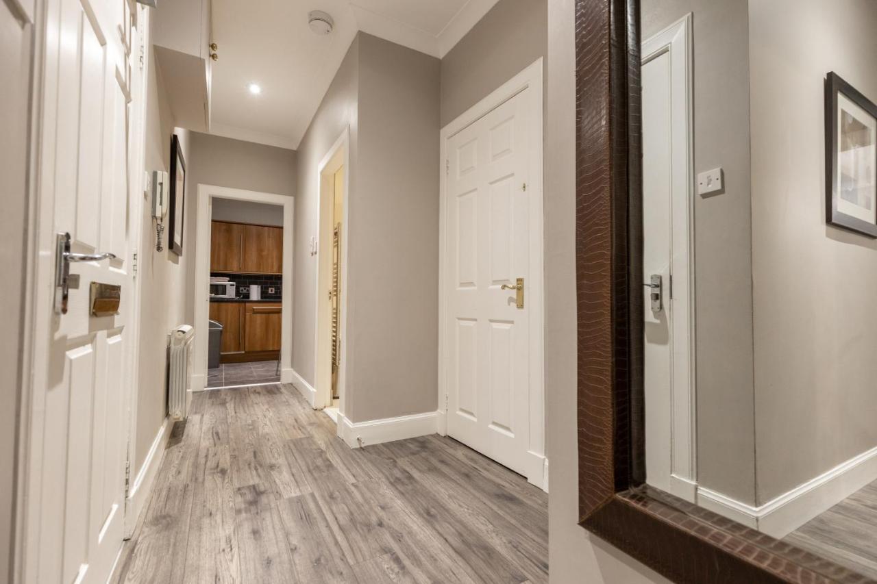 Two Bedroom Apartment Within Walking Distance To City Centre EDI Kültér fotó